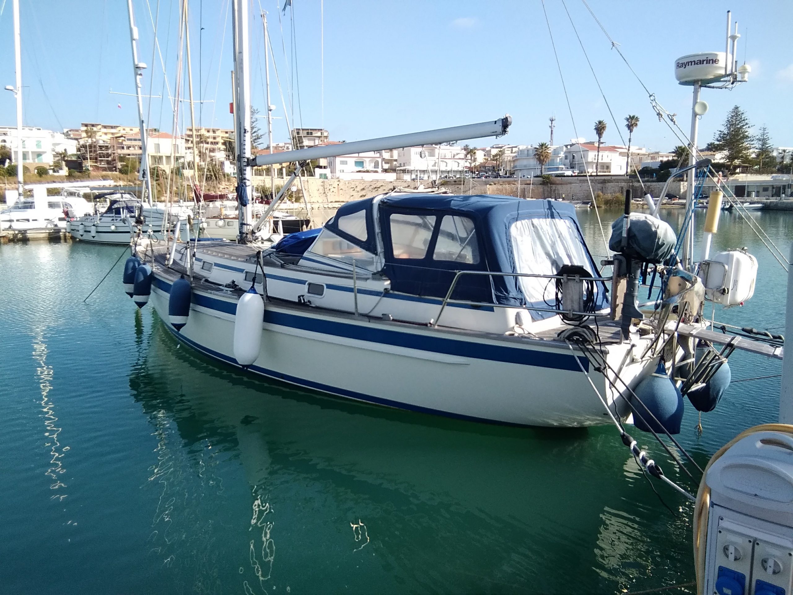 malo 39 yacht for sale